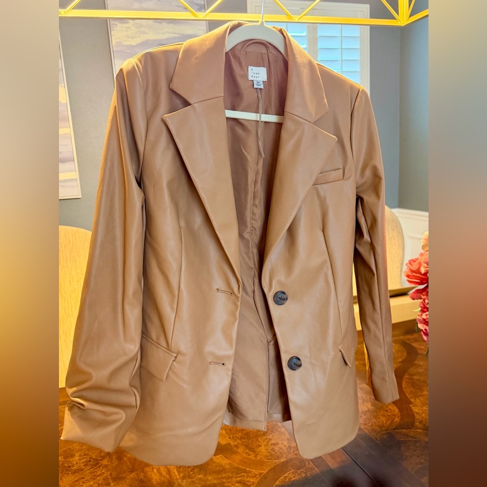 a new day Women's Camel Blazer